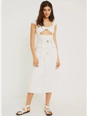 5/$25 Out From Under Urban Outfitters White Tie Front Bodysuit Cutout Small S